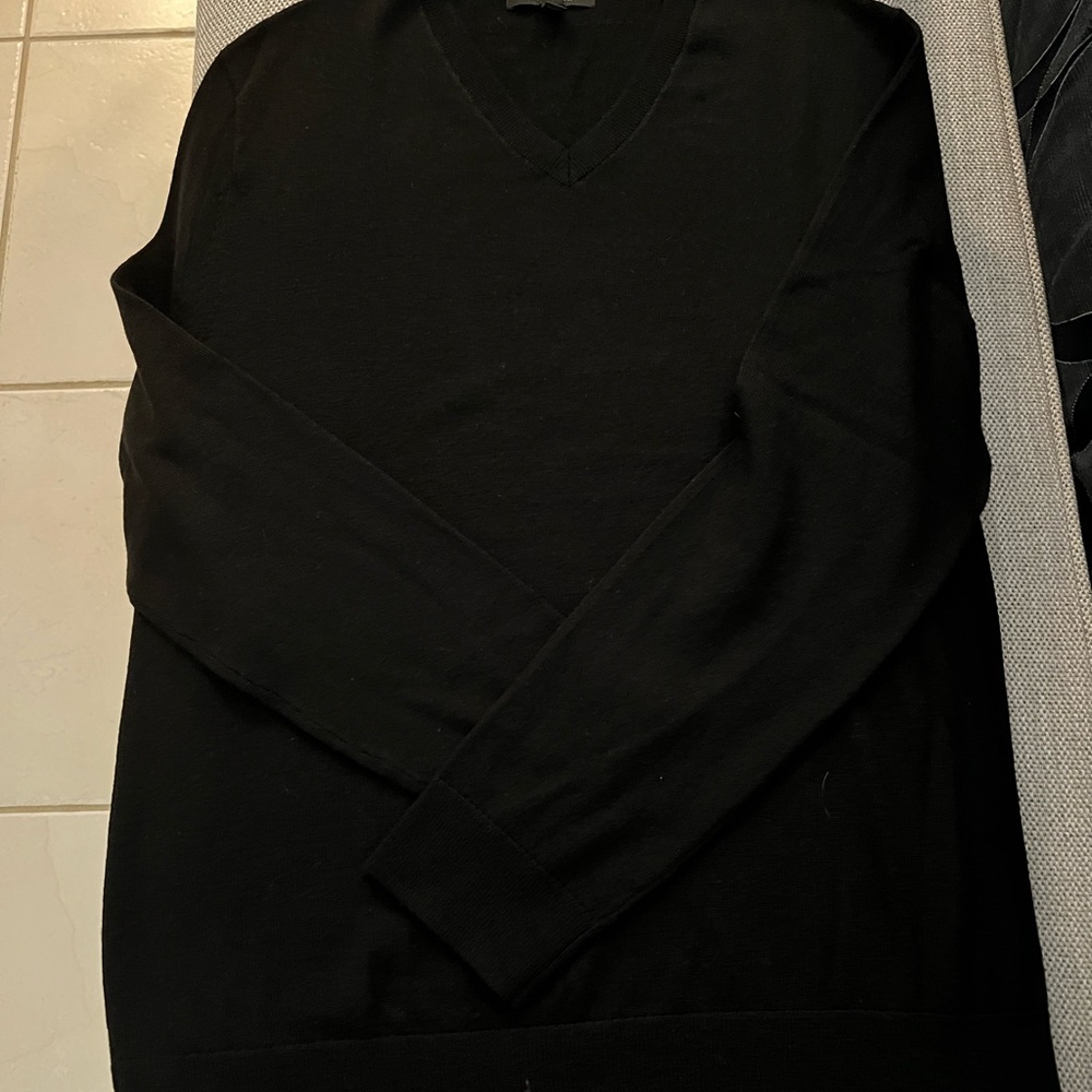 Mens Banana Republic Sweater - Picture 2 of 2
